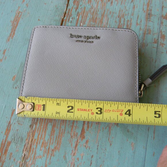 Kate Spade New York GRAY SAFFIANO LEATHER SMALL BIFOLD ZIP WALLET - Picture 2 of 9